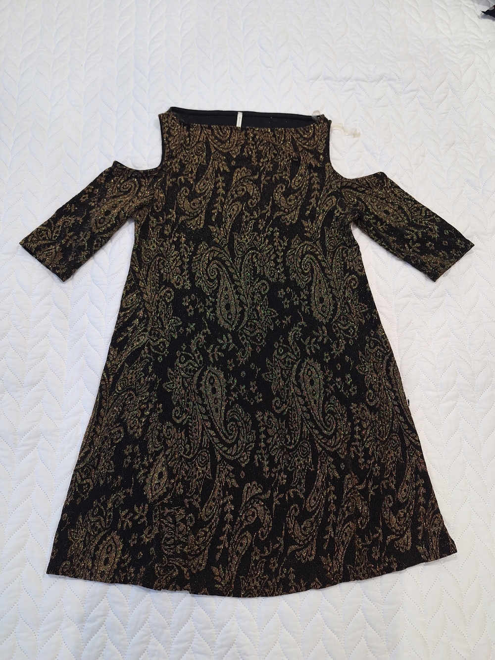 Cold-Shoulder Black and Gold Paisley Dress